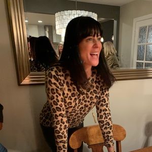 Meet your Posher, Hillary